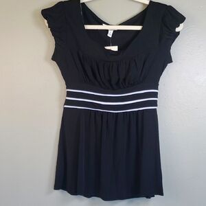 NWT Speechless Black Top with White Stripes. Small